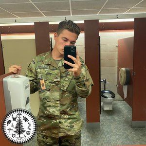 Meet your Posher, Isaac